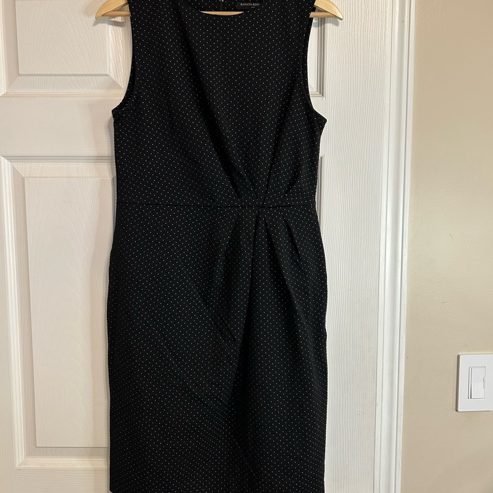 Banana Republic Sleeveless Black Dress